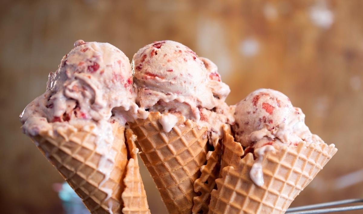 Balsamic strawberry icecream